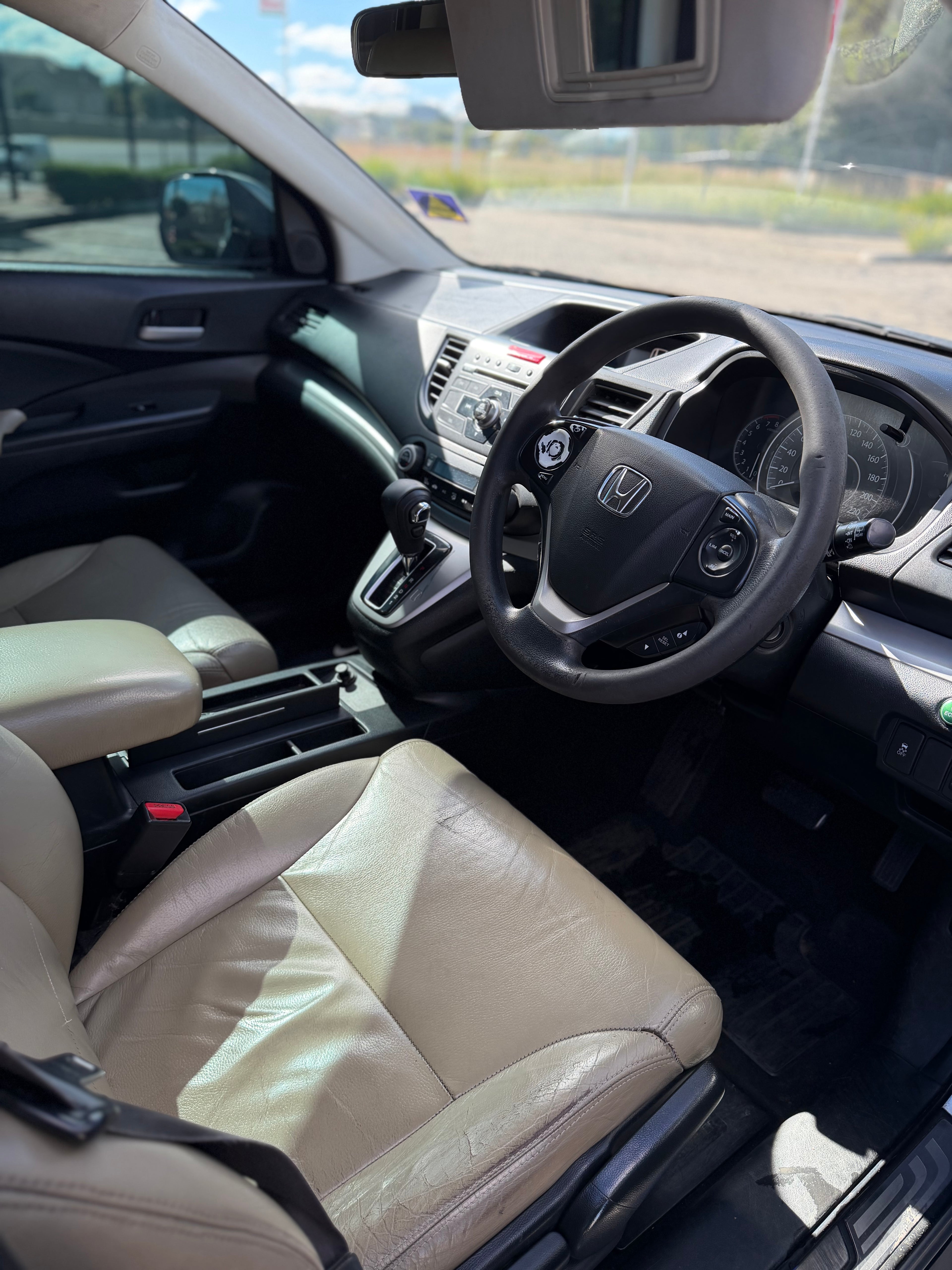 Honda CRV 2013 (automatic)