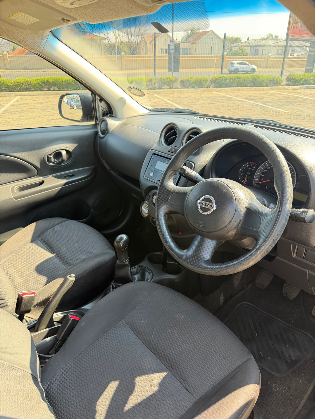 Nissan Micra 2014